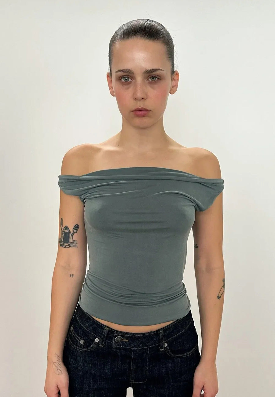 Peachy Den Kylie Top Sea Salt – Uncommon