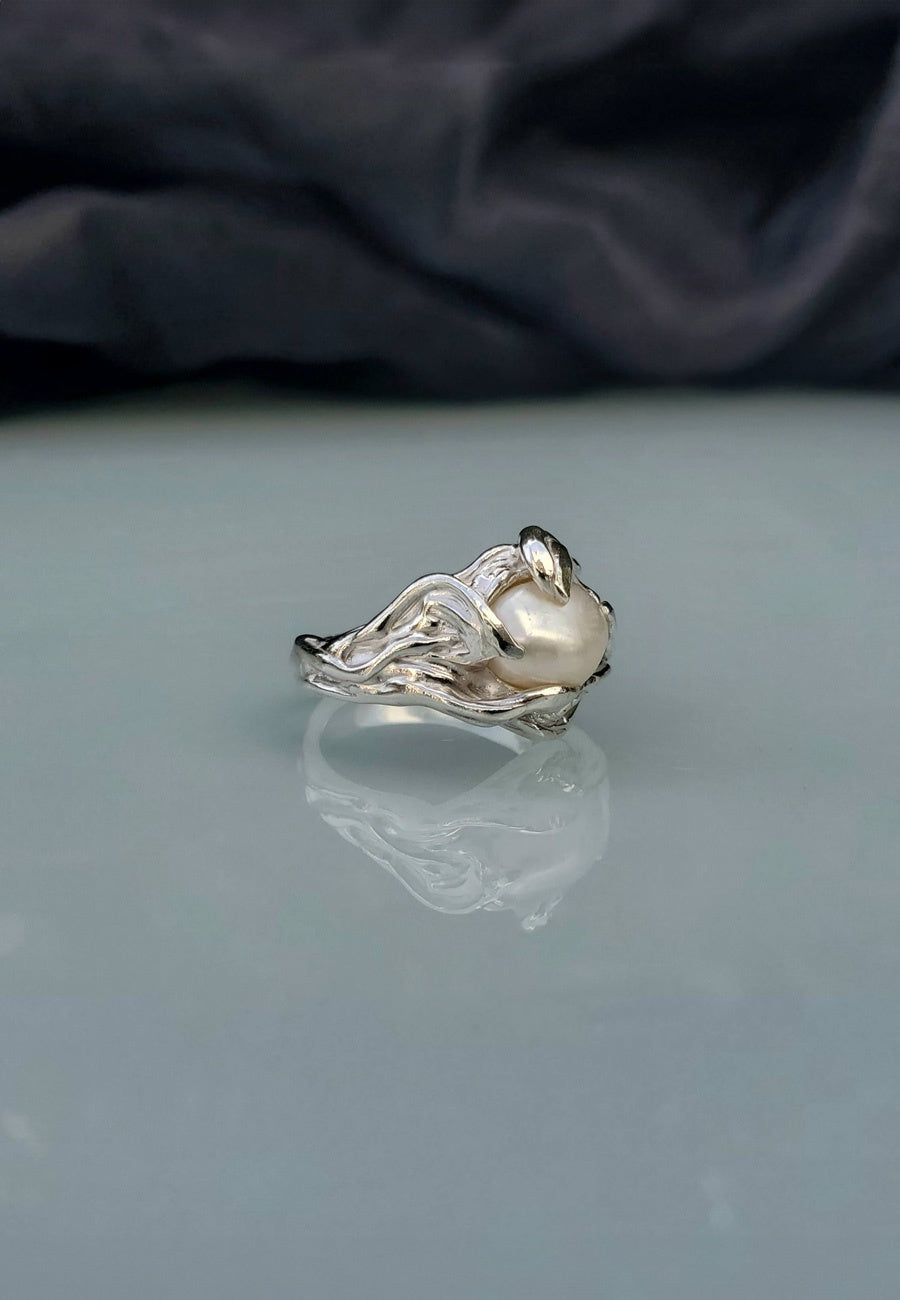 Mothmade Jewels Snowy Pearl Ring