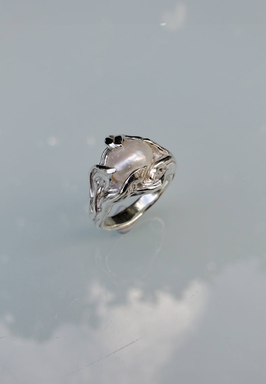 Mothmade Jewels Snowy Pearl Ring