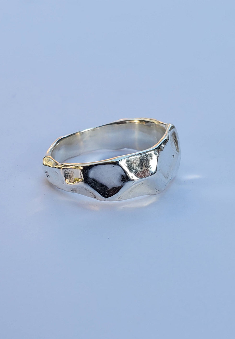 Mothmade Jewels Polished Boulder Band