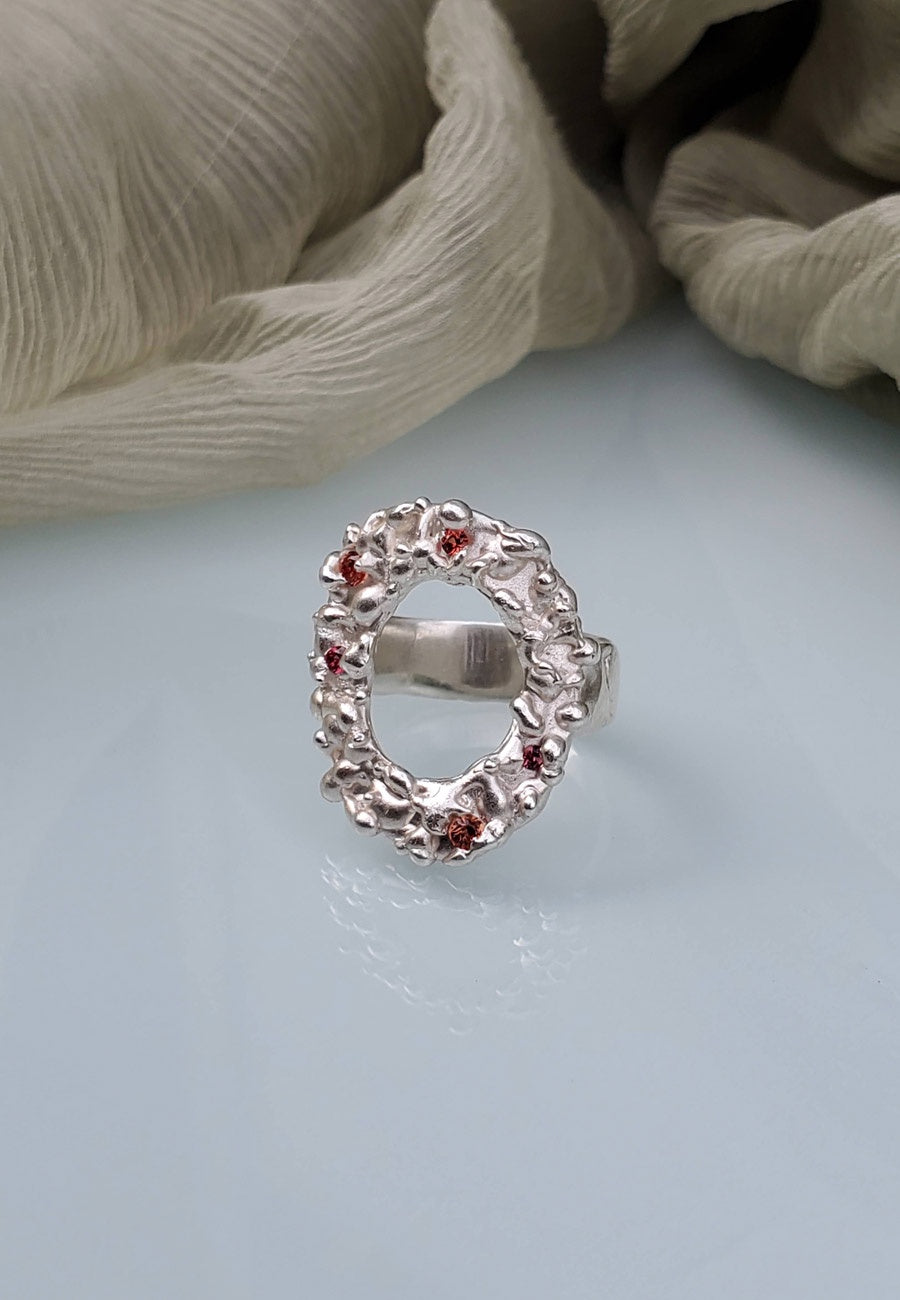 Mothmade Jewels Wreath Ring