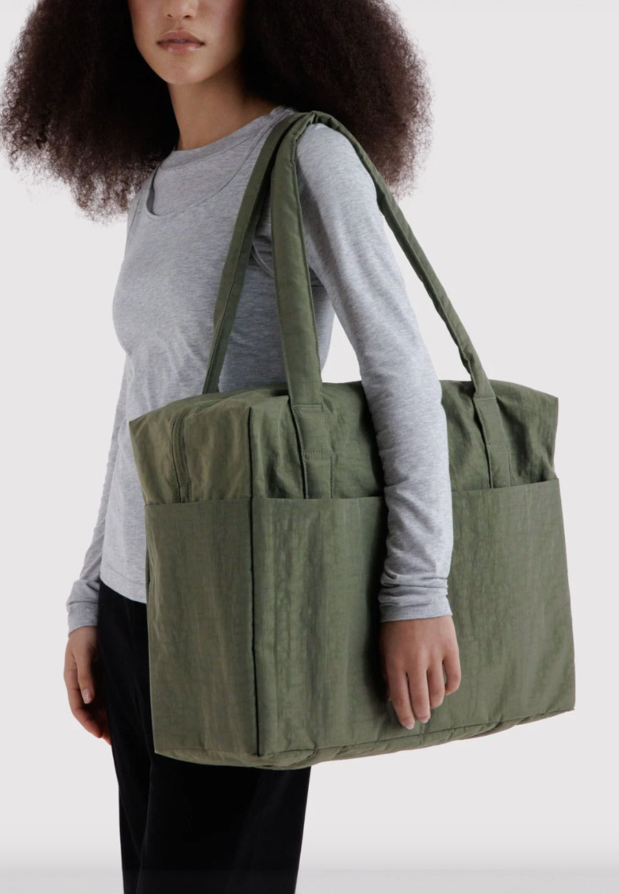 Baggu Cloud Carry-On Caper