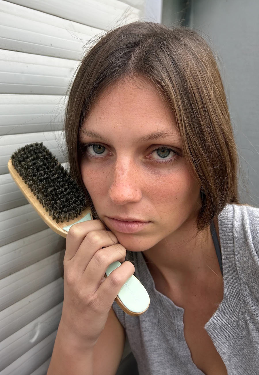 Buttermilk Accessories Benny Boar Bristle Brush Honeydew
