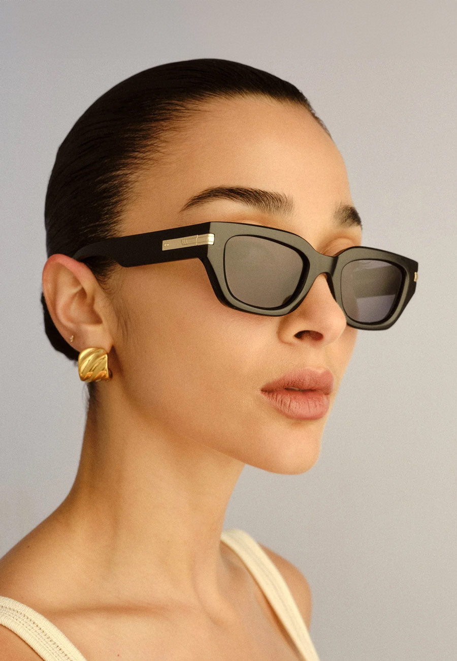 Le Specs Cubito+ Black