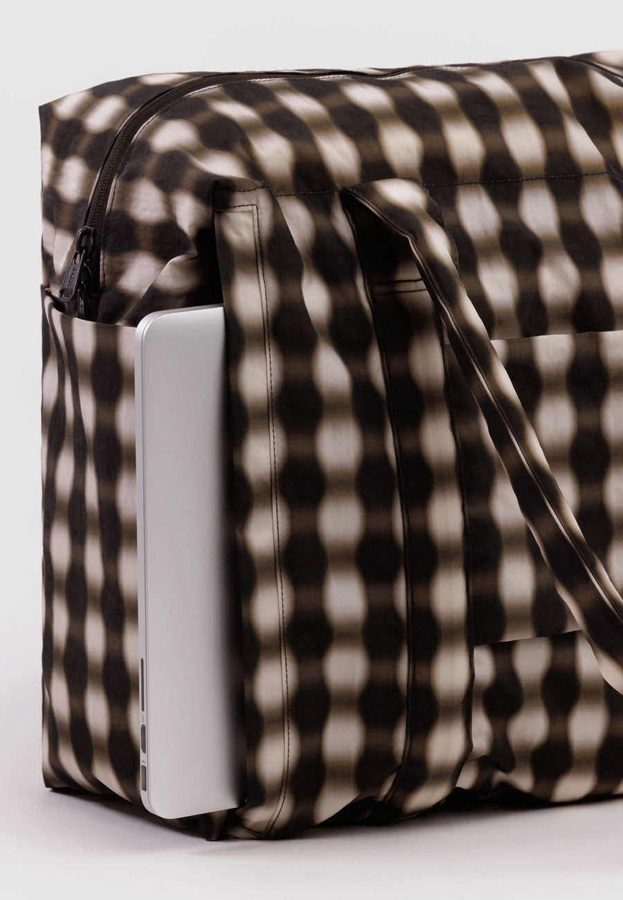 Baggu Cloud Carry-On  Blurred Gingham Brown