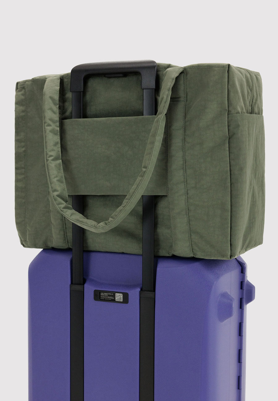 Baggu Cloud Carry-On Caper