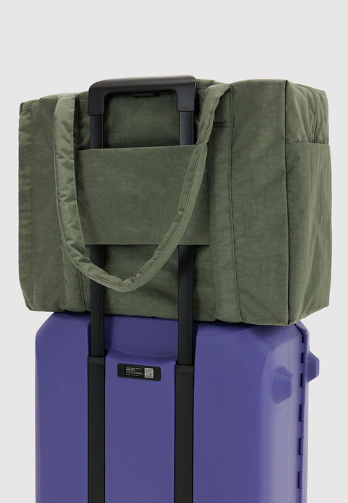Baggu Cloud Carry-On Caper