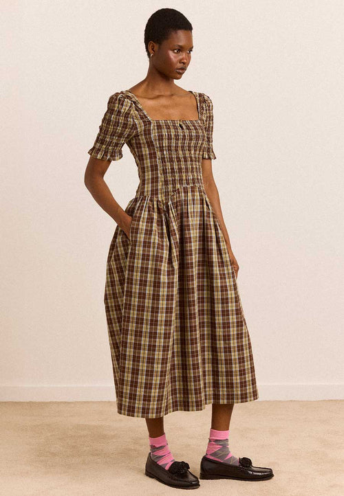 Damson Madder Molly Short Sleeve Shirred Midi Dress Cocoa Check