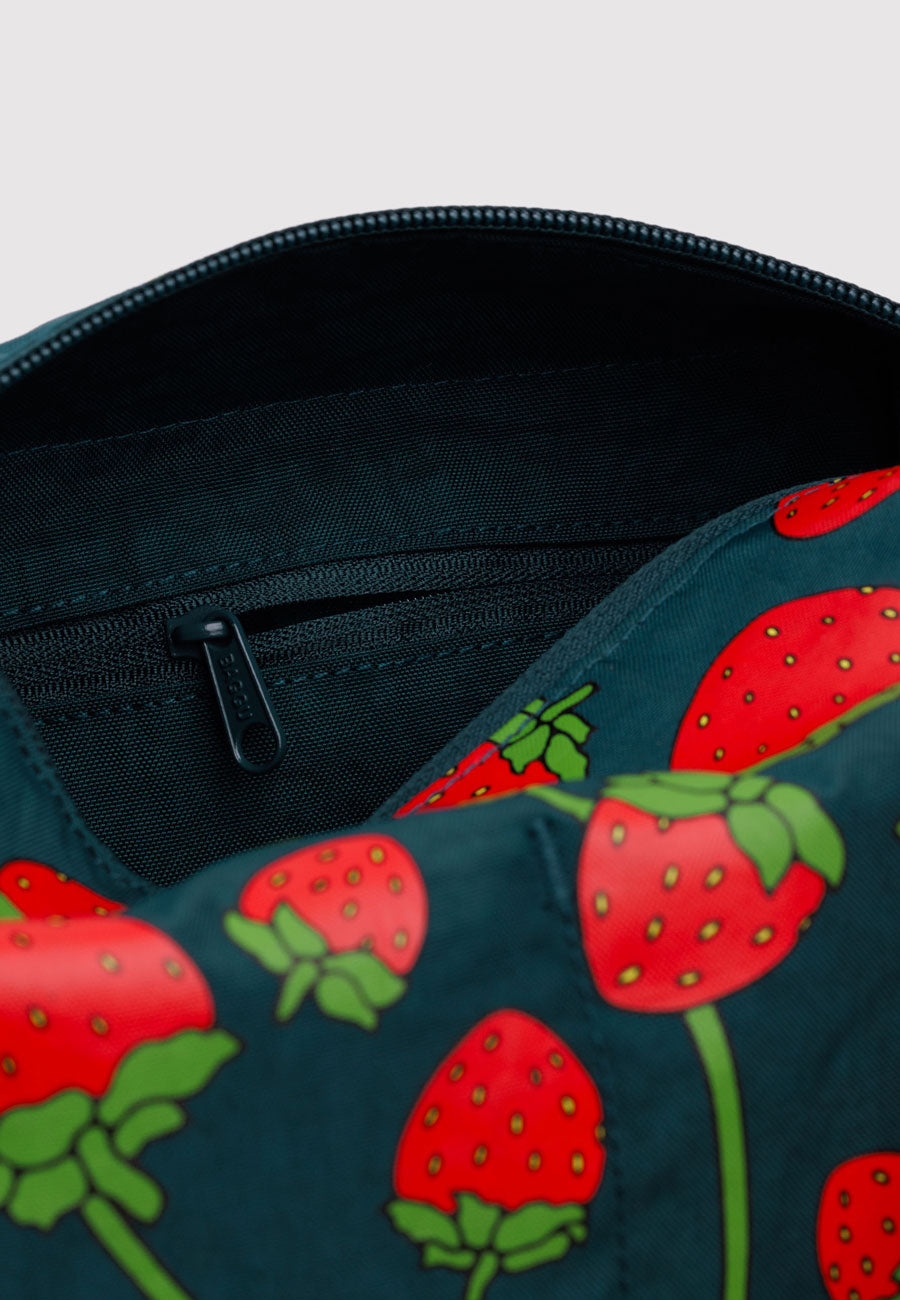 Baggu Dopp Kit Strawberry Blossom