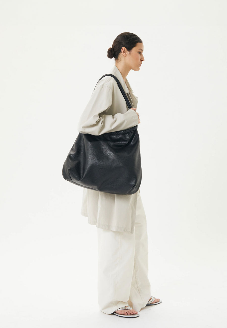 Brie Leon Alma XL Bag Black