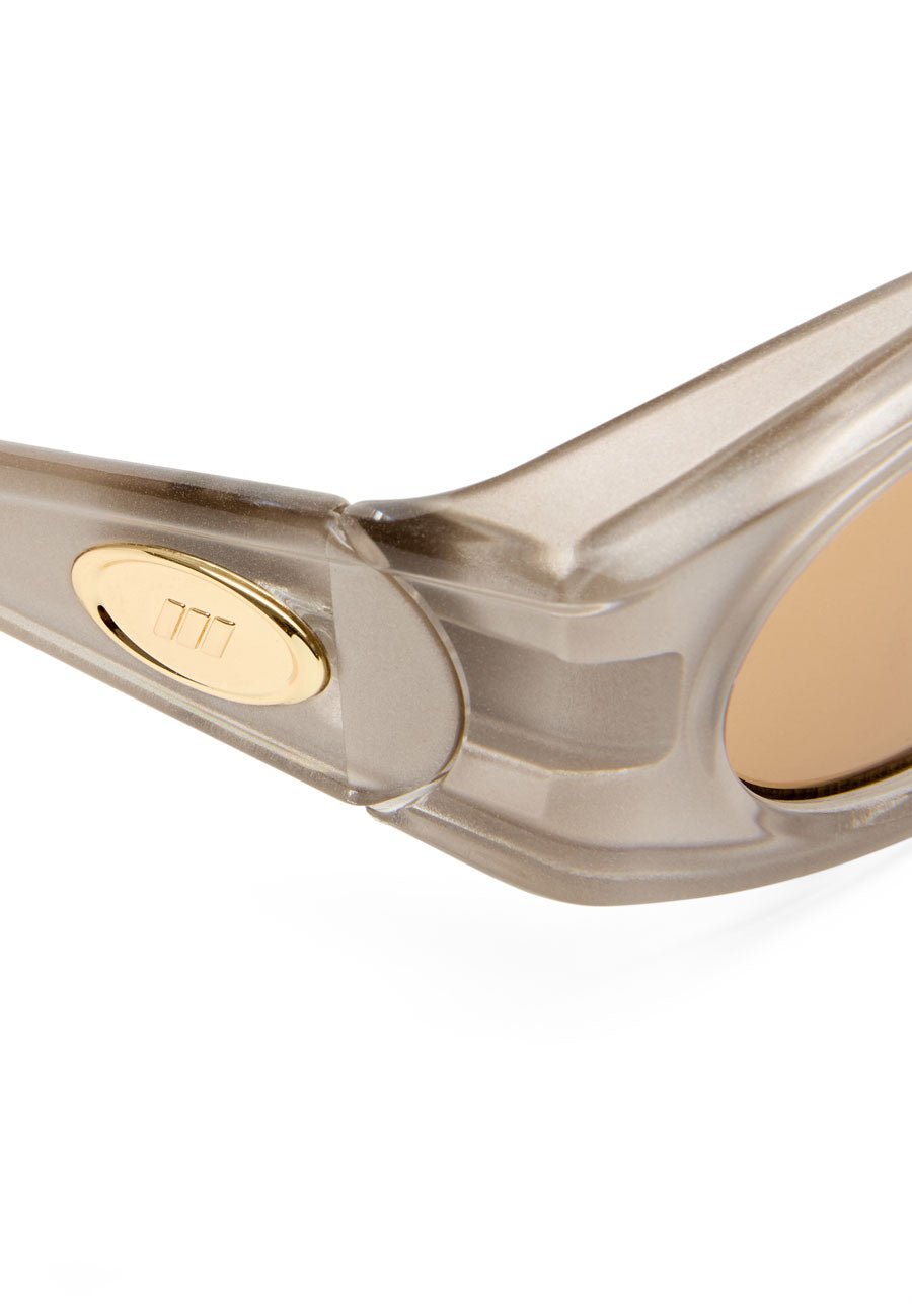 Le Specs Glaciem Pearl Sandstone