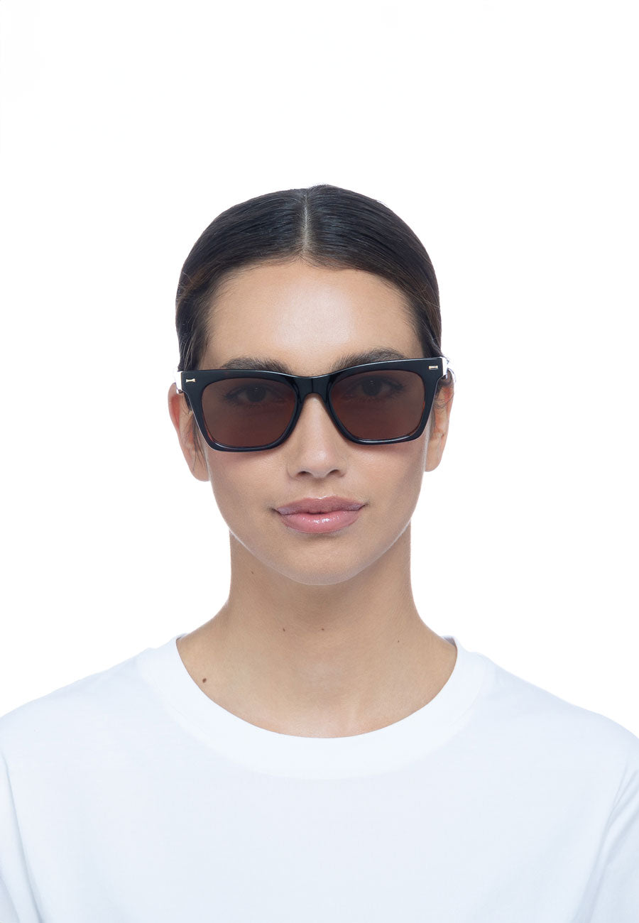 Le Specs Chante Dark Tort