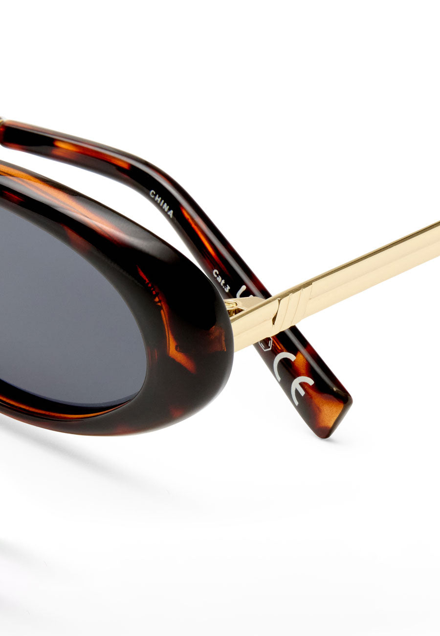 Le Specs Magnifique Dark Tort