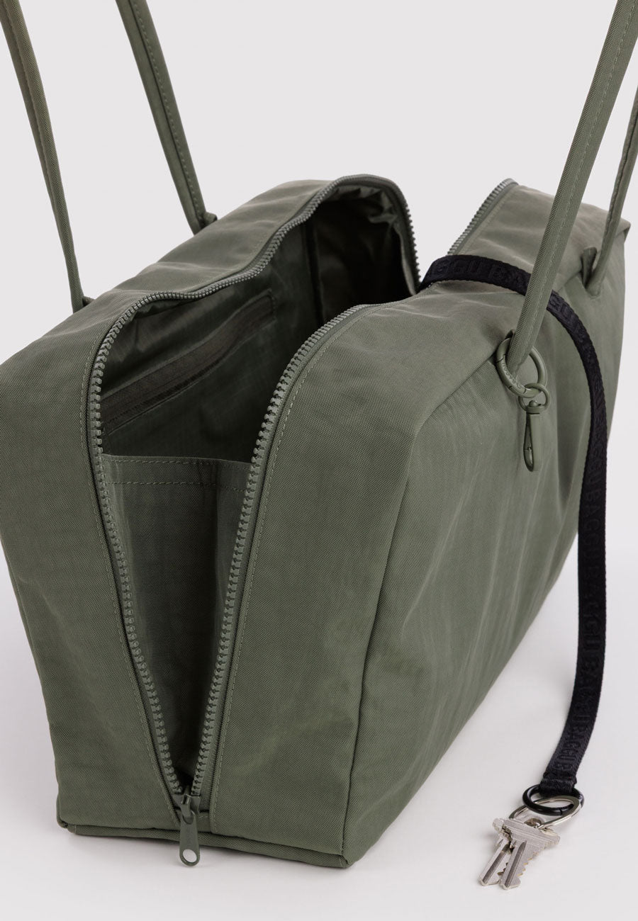 Baggu Medium Nylon Bowler Caper