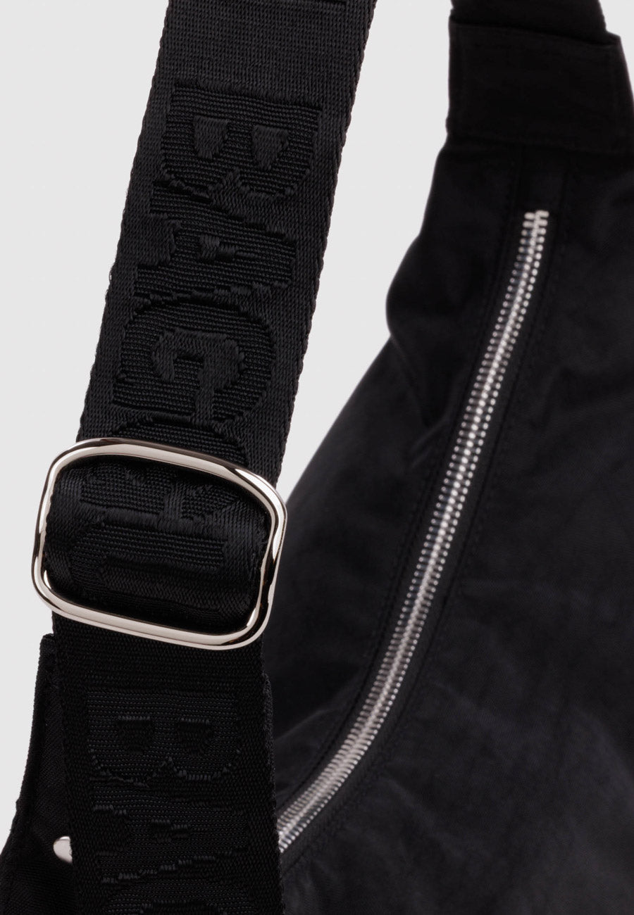 Baggu Medium Nylon Crescent Bag Studs