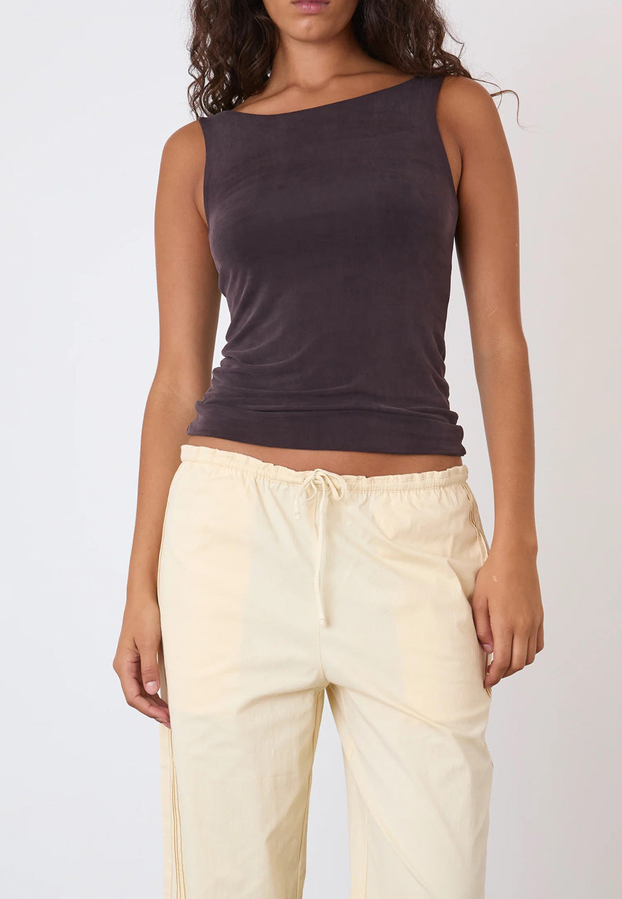 Peachy Den Kylie Vest Cupro Chocolate