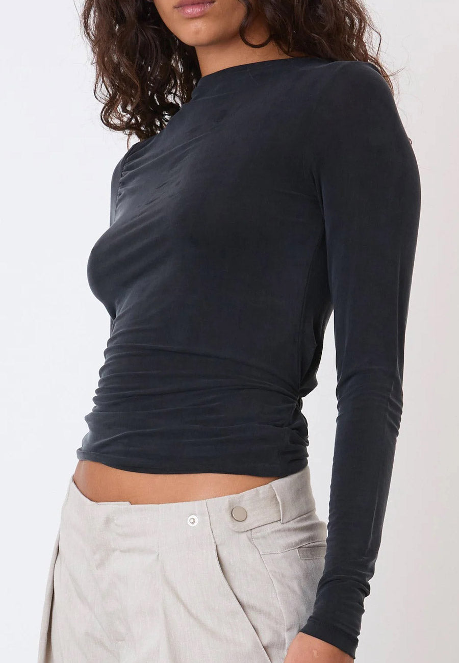 Peachy Den Kylie Long Sleeve Graphite