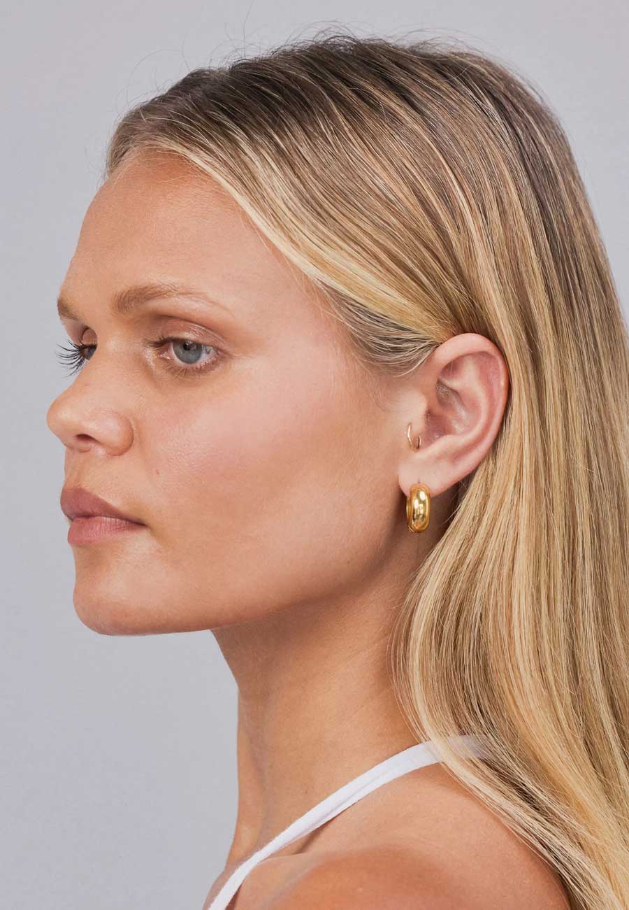 Porter Jewellery Petite Thick Huggies 18mm