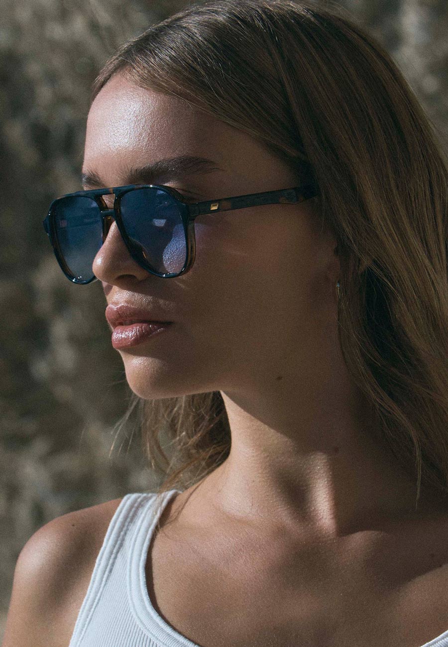 Le Specs Tragic Magic Tokyo Tort