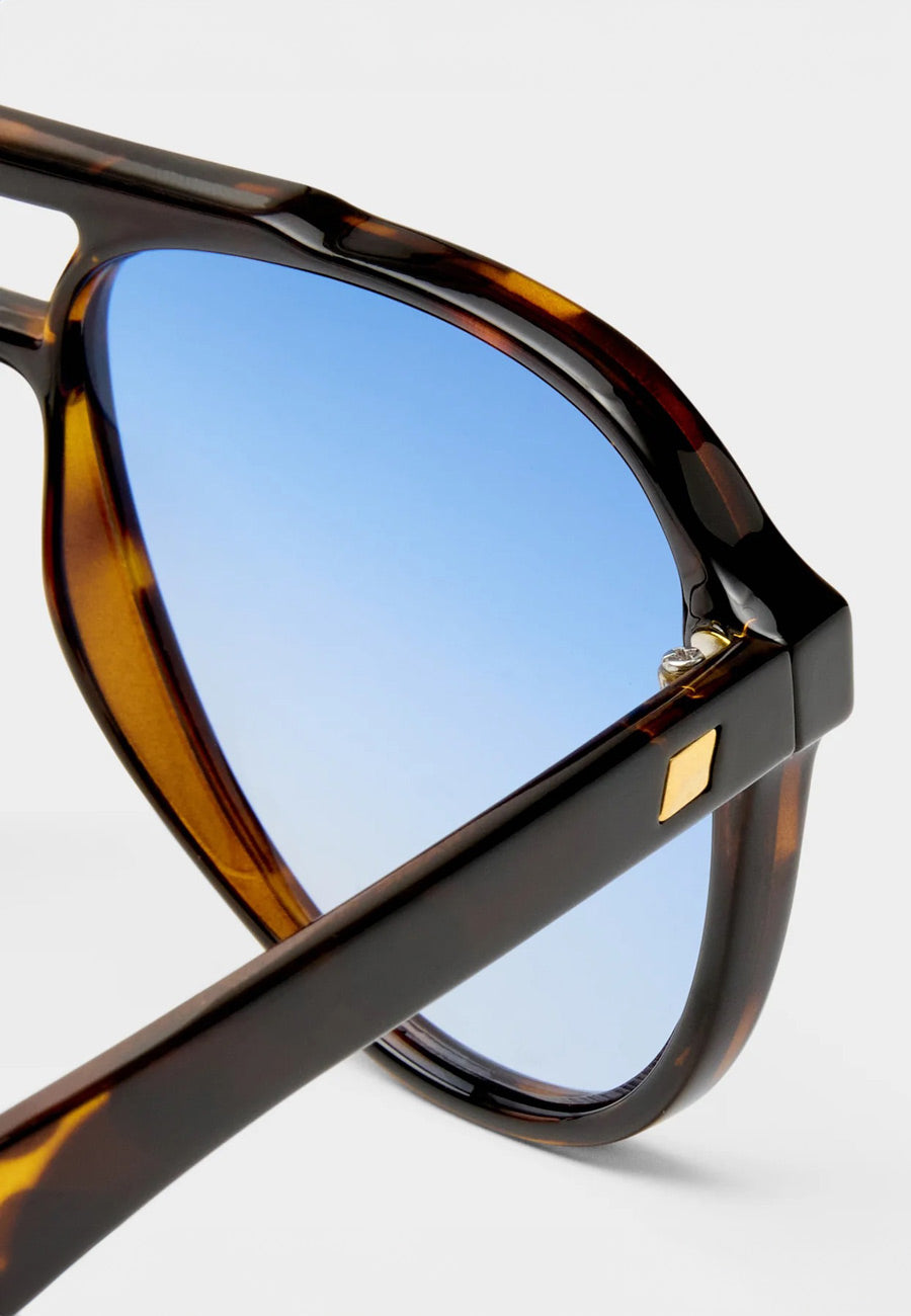Le Specs Tragic Magic Tokyo Tort