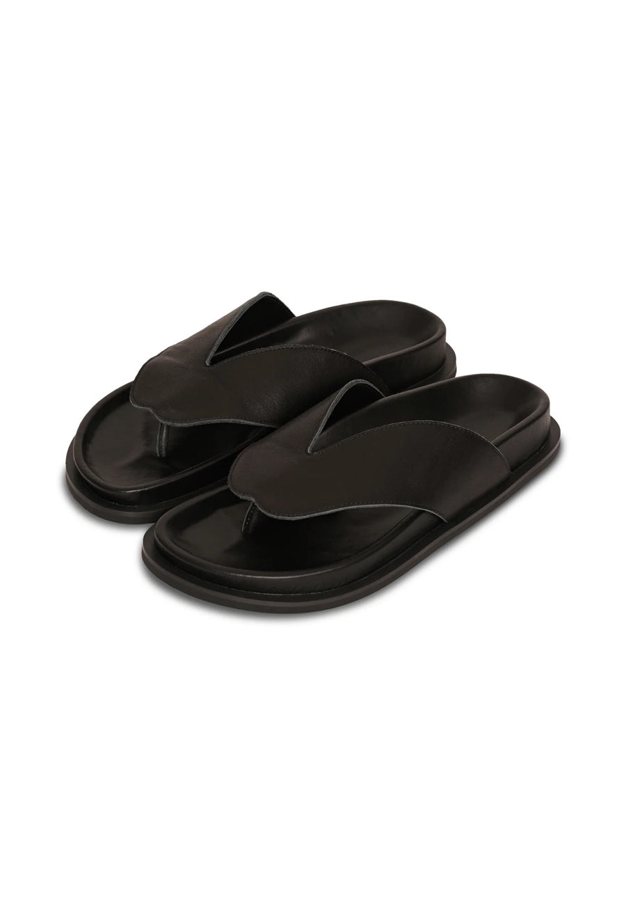 Commonplace Essentials Jean Jandal Black