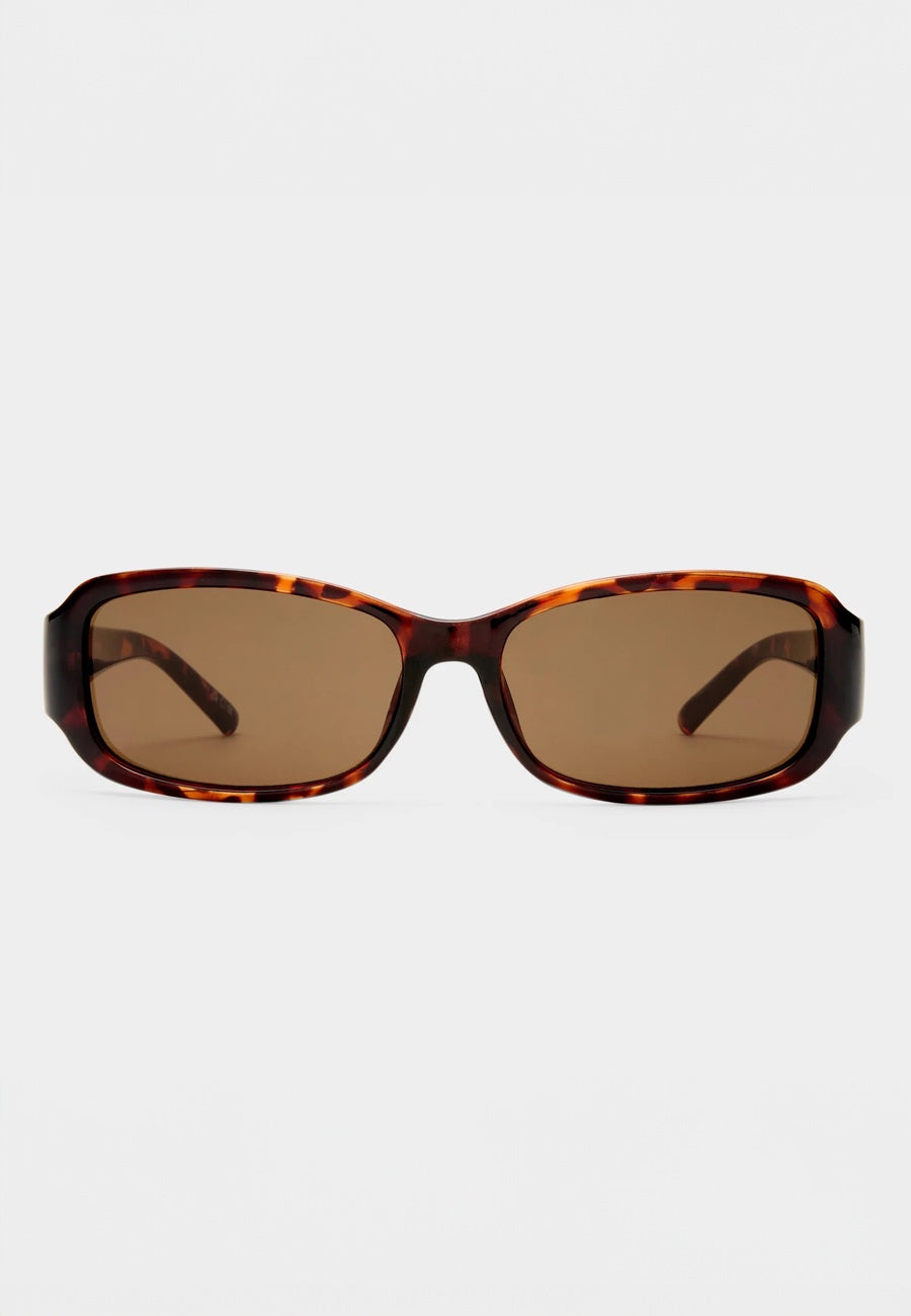 Le Specs Gigglemug Tort