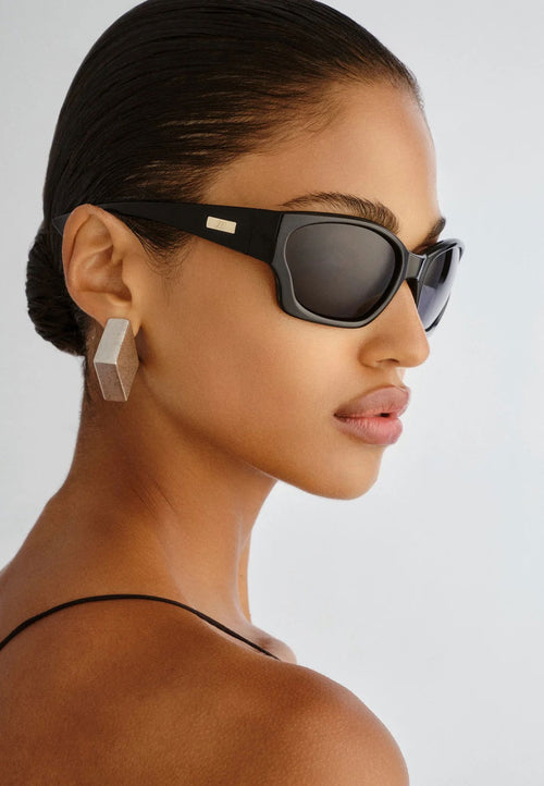 Le Specs Salacious Black