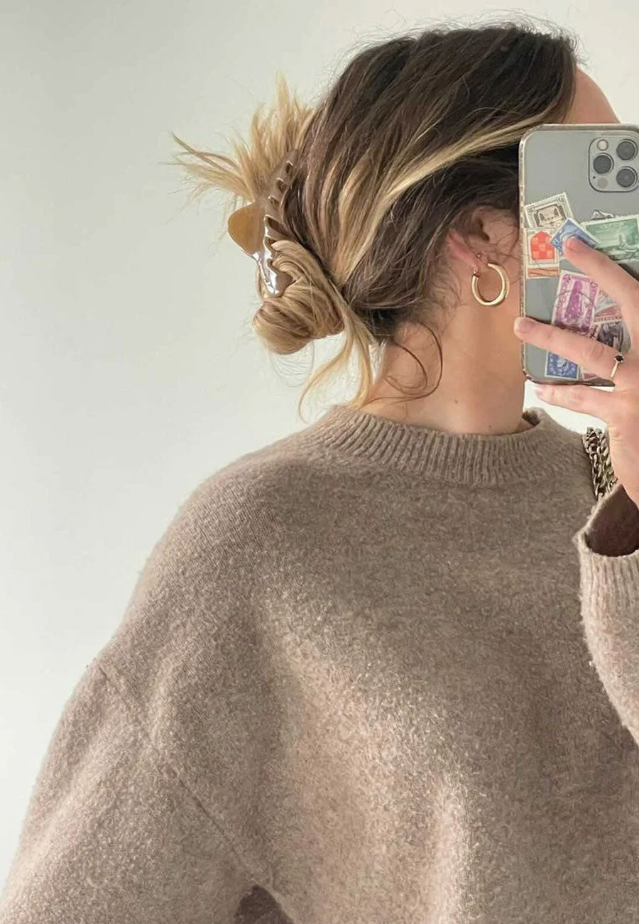 Buttermilk Accessories Georgia Clip Mocha