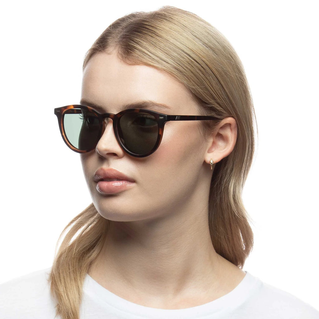 Le Specs Fire Starter Matte Tort Polarised - Uncommon
