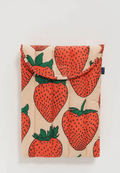 Baggu Puffy Laptop Sleeve Strawberry 13/14" - Uncommon