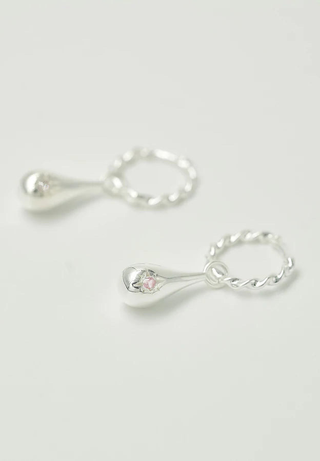 925 Tear Drop Twist Sleeper Earrings Silver/Baby Pink