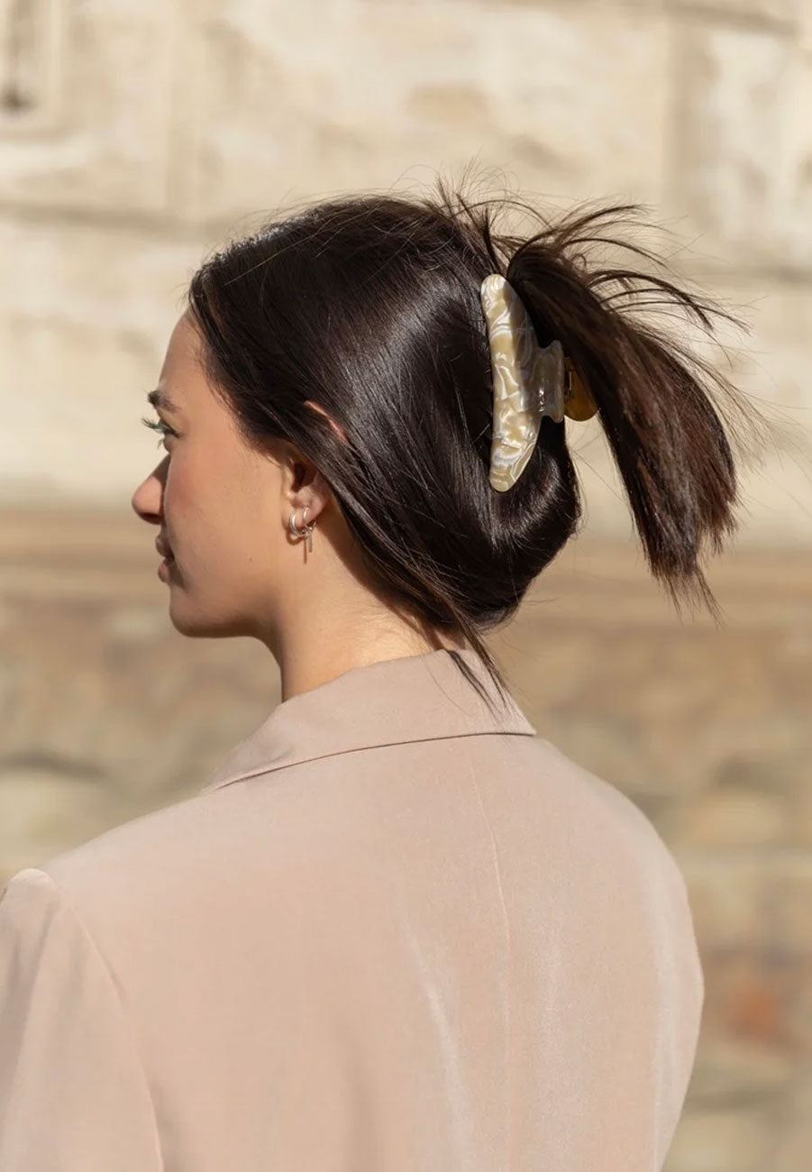 Buttermilk Accessories Elle Clip Sand